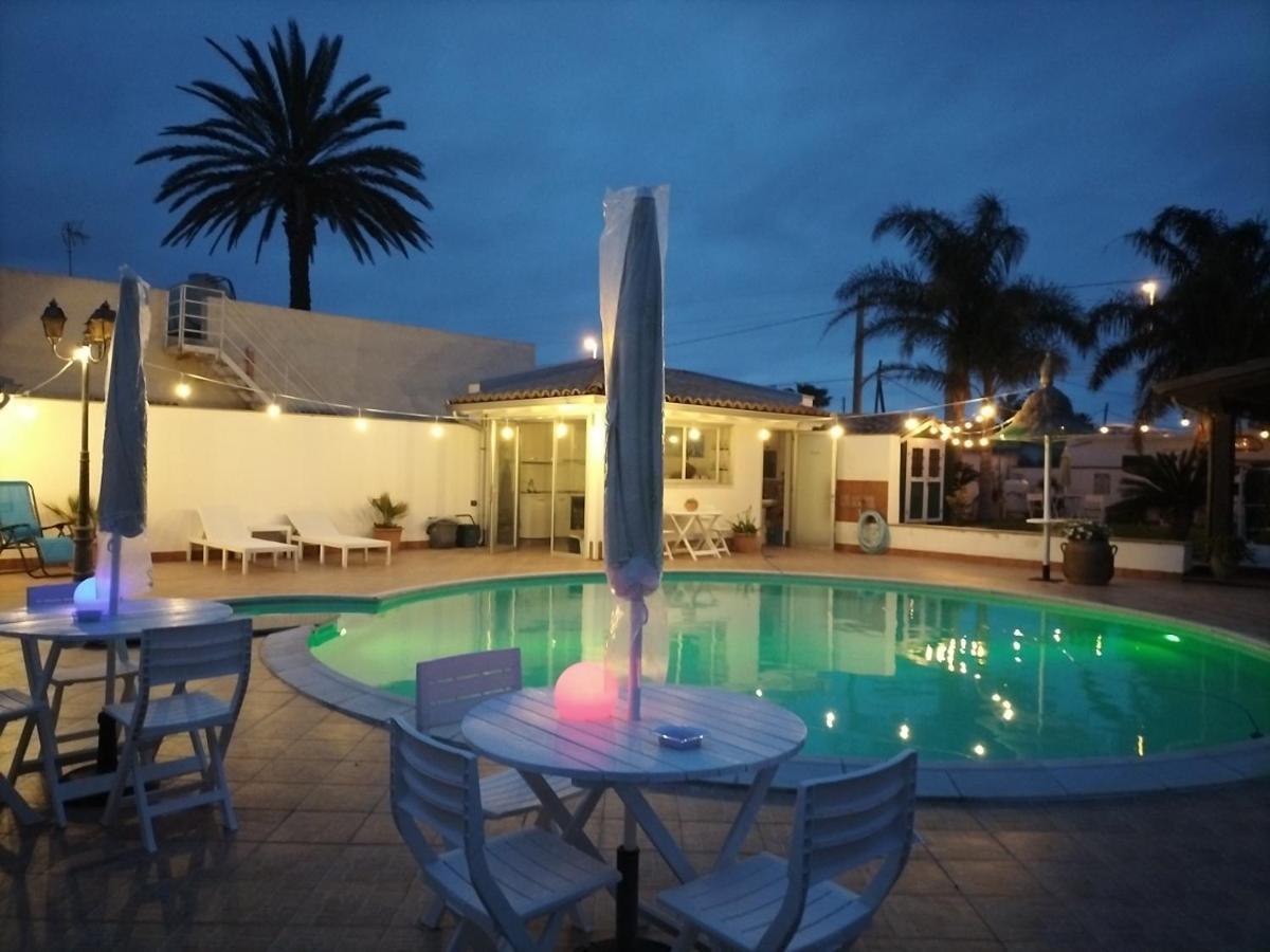 מזרה דל ואלו Villa Con Piscina Uso Esclusivo מראה חיצוני תמונה
